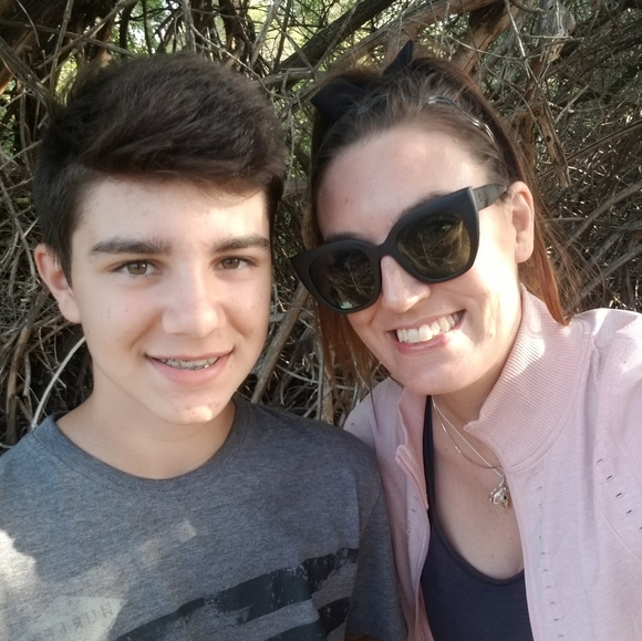 Meet your Posher, Brittany - Picture 4 of 7